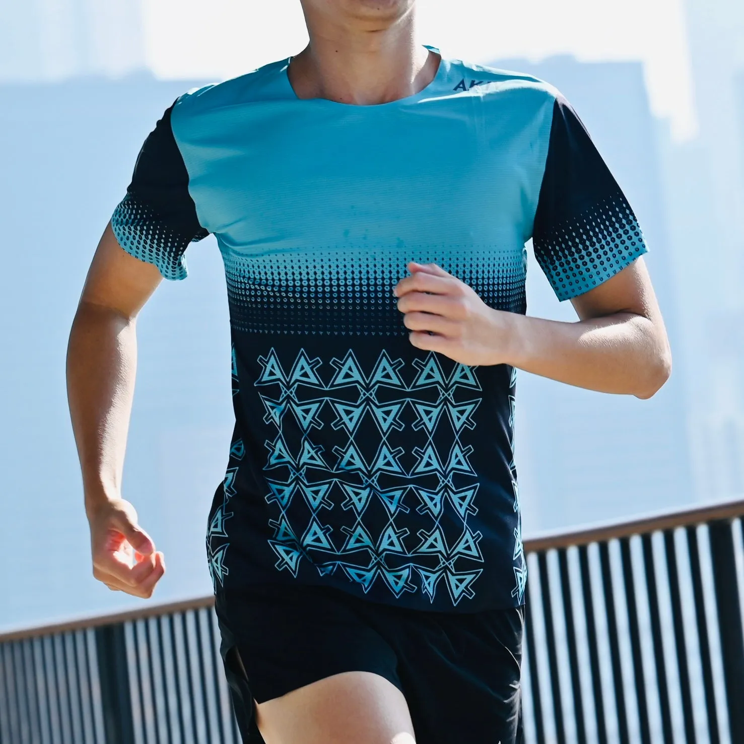 AKIV Ultralight Training T-Shirt Unisex | Green