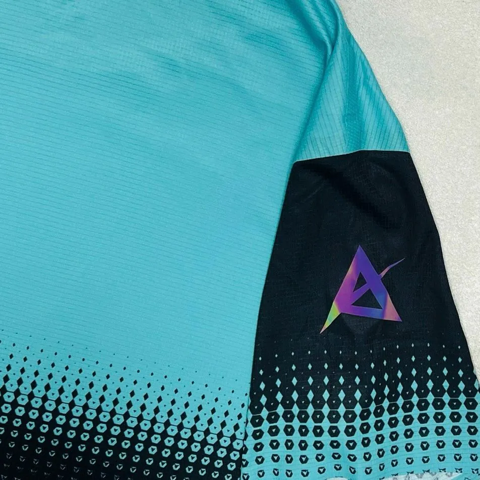 AKIV Ultralight Training T-Shirt Unisex | Green