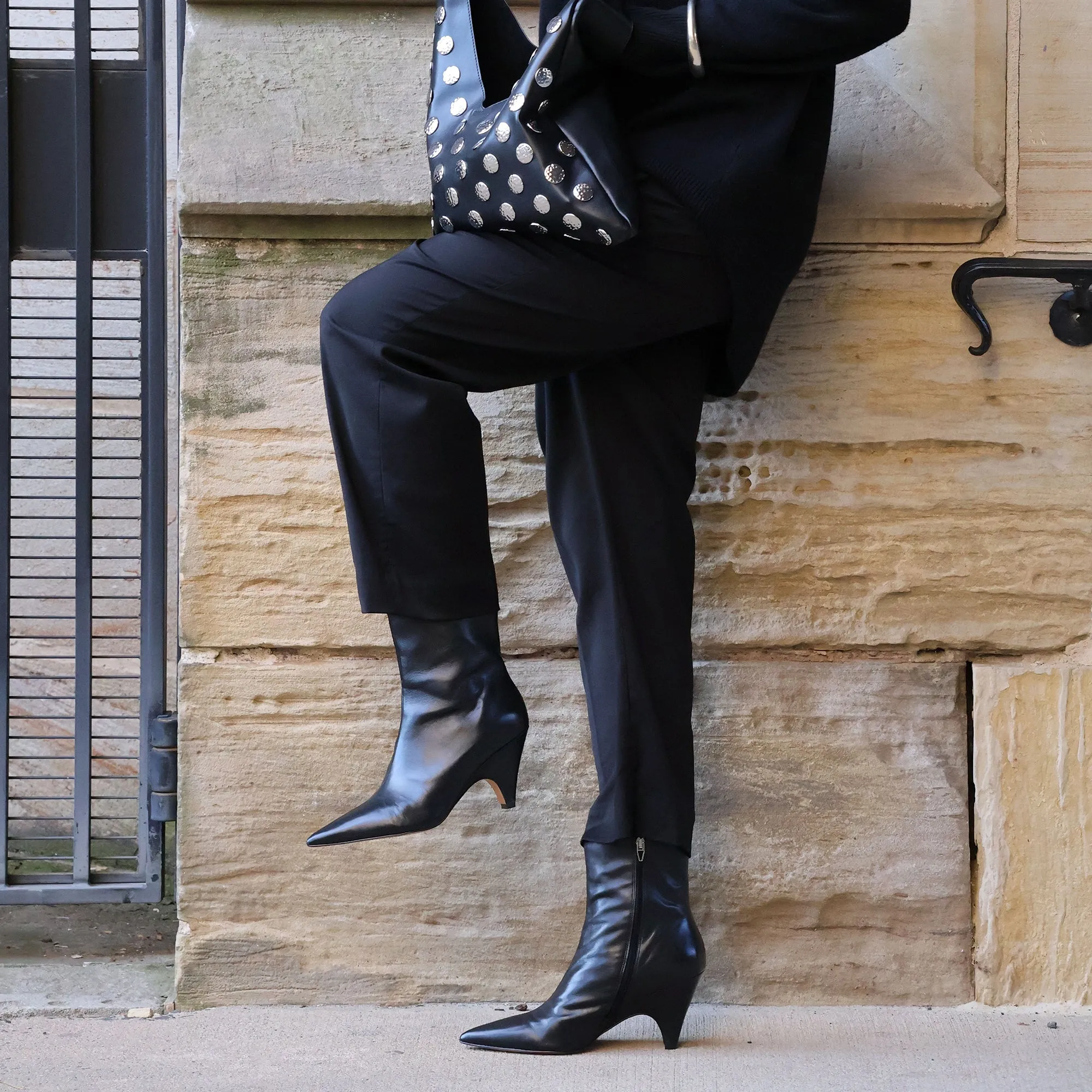 CALICO BOOTIES BLACK LEATHER