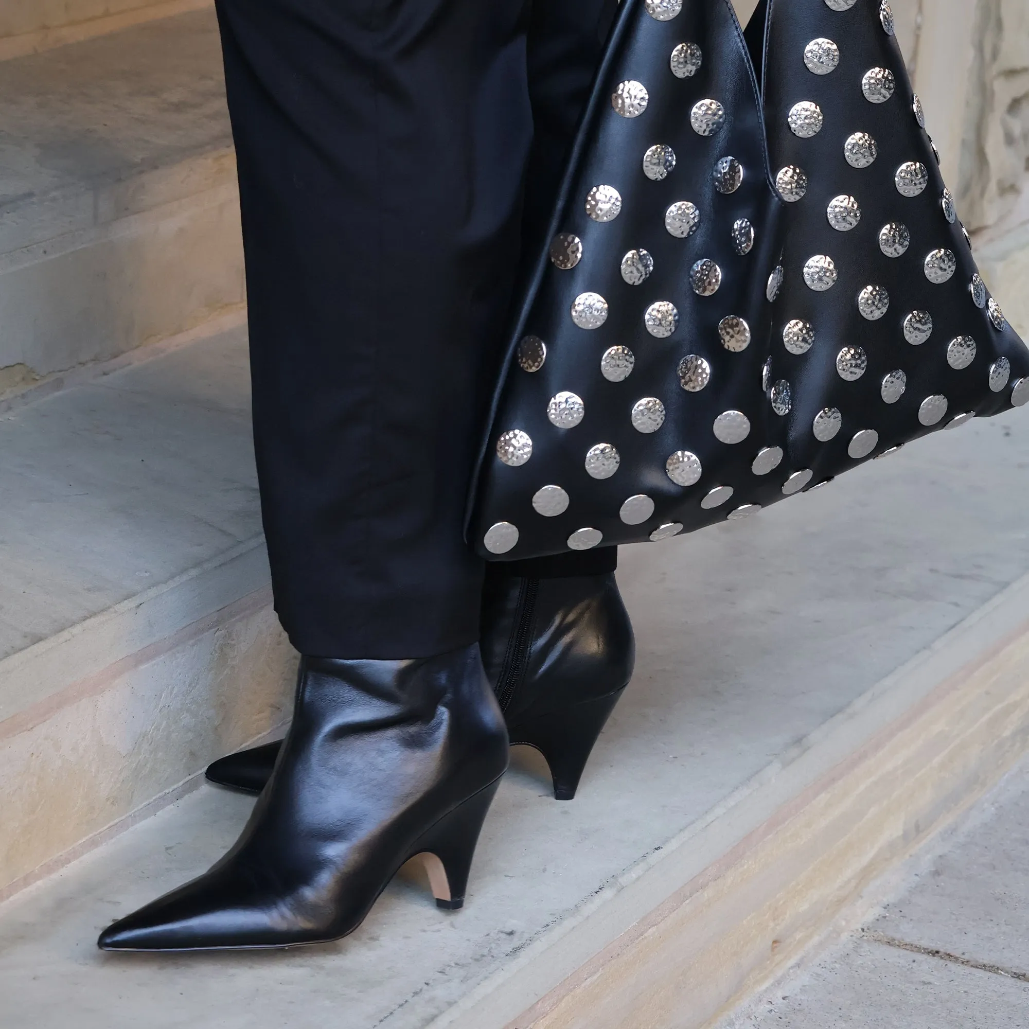CALICO BOOTIES BLACK LEATHER