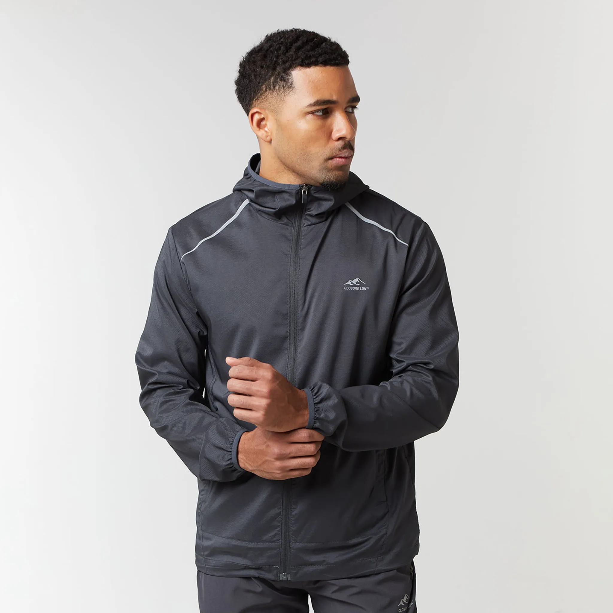 Core Windbreaker | Charcoal
