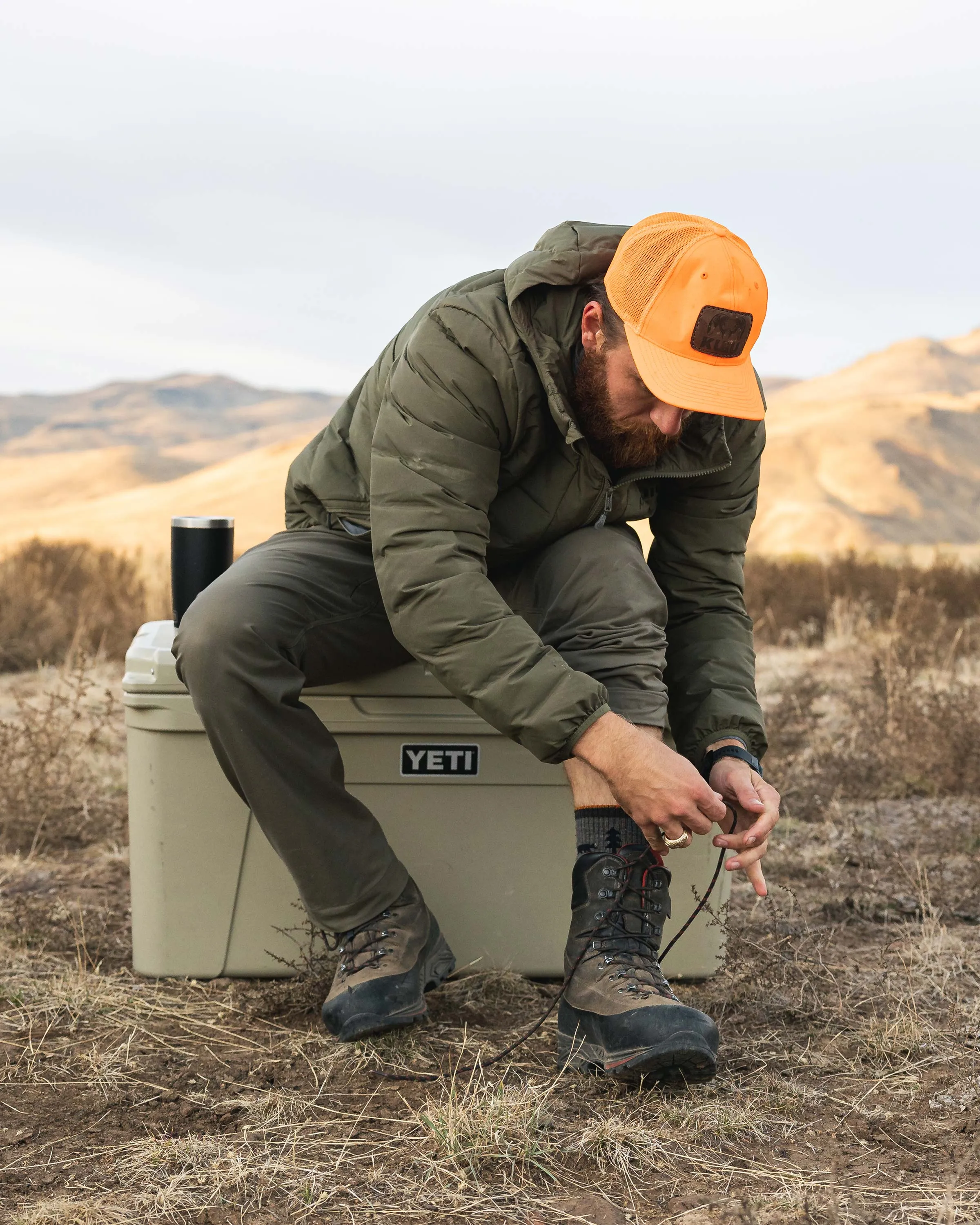 Elements Hooded Jacket | Carbon