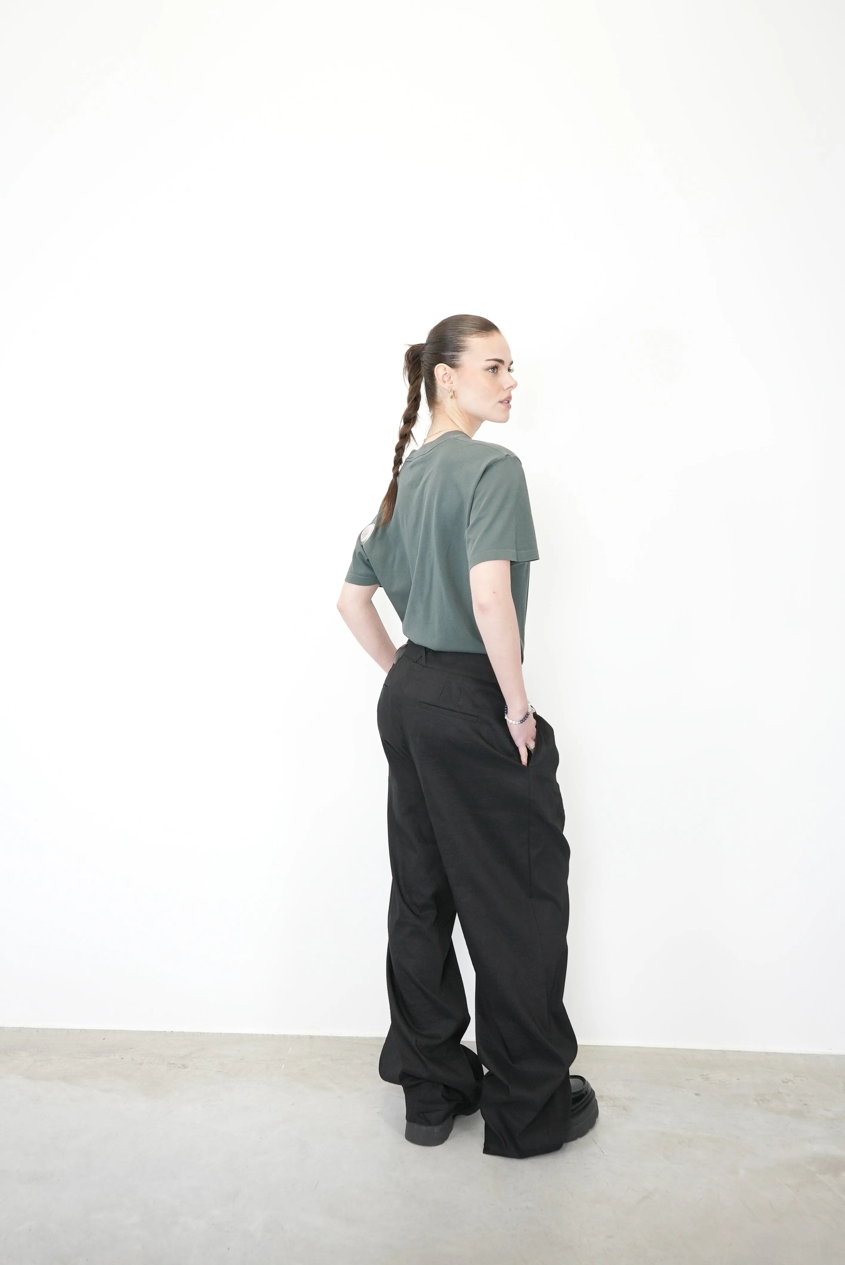 LILI OVERSIZED TEE WITH EAGLE PRINT