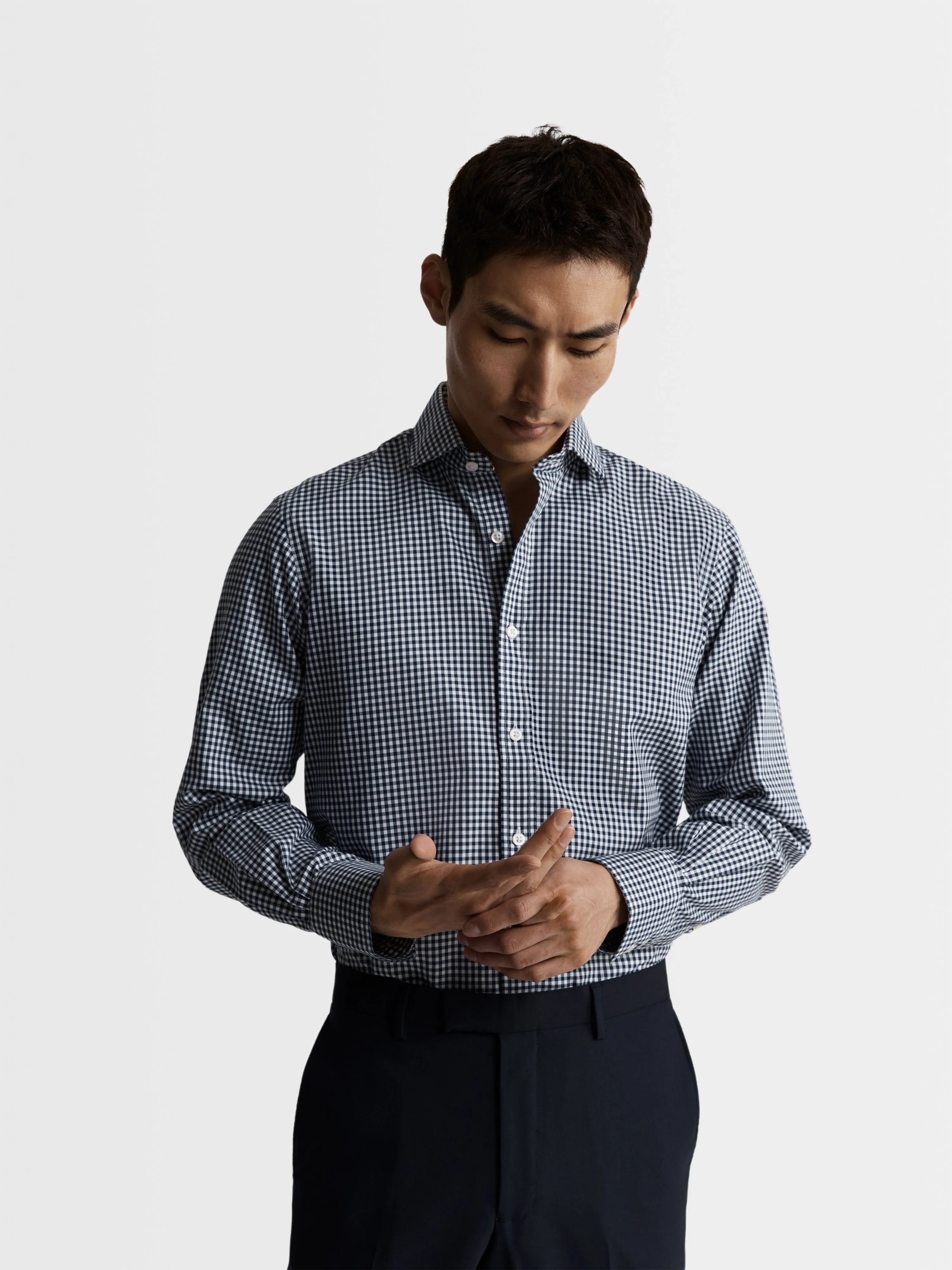 Non-Iron Navy Blue Gingham Twill Regular Fit Single Cuff Classic Collar Shirt