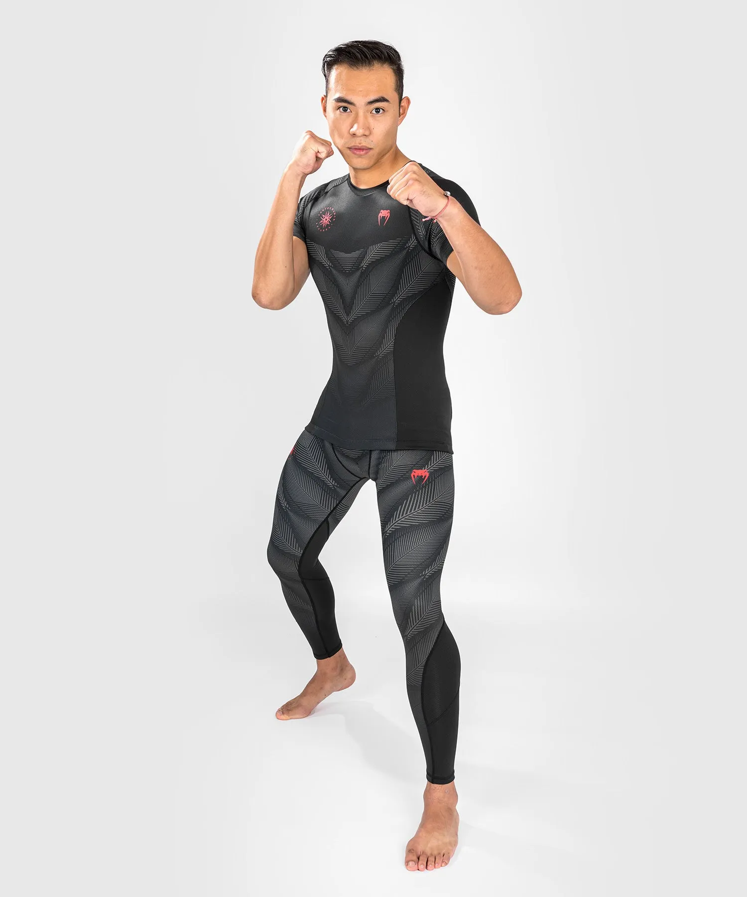 Venum Phantom Rashguard Short Sleeves - Black/Red